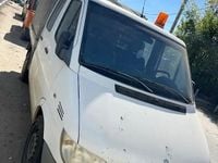 Second-hand Mercedes 220 135 CP (99 kW) 2004