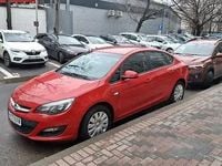 Second-hand Opel Astra 116 CP (85 kW) 2014 Rosu Berlinǎ