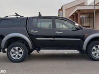 Second-hand Mitsubishi L200 136 CP (100 kW) 2009 Culoarenegru Pickup
