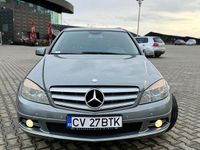 Second-hand Mercedes C200 Avantgarde 136 CP (100 kW) 2010 Culoareargint Hatchback