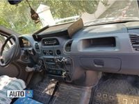 Second-hand Mercedes Sprinter 130 CP (95 kW) 2003 Alb Van