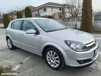 Second-hand Opel Astra Cosmo 125 CP (91 kW) 2006 Culoaregri Hatchback