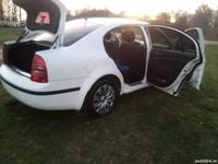 Second-hand Skoda Superb 140 CP (102 kW) 2006 Berlinǎ