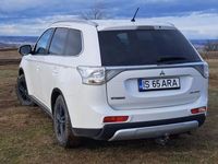 second-hand Mitsubishi Outlander 2.2 Litre DI-D AWD Intense Aut.