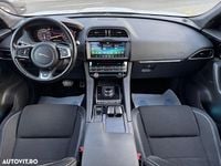 Second-hand Jaguar F-Pace R-Sport 180 CP (132 kW) 2019 Culoarealb SUV