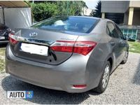 Second-hand Toyota Corolla 132 CP (97 kW) 2015 Bej Berlinǎ