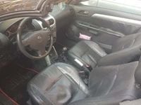 Second-hand Opel Tigra 125 CP (91 kW) 2005 Negru Cabrio