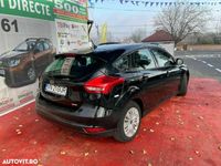 Second-hand Ford Focus 101 CP (74 kW) 2017 Negru Hatchback