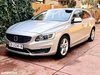 Second-hand Volvo V60 Momentum 280 CP (205 kW) 2015 Culoareargint Break