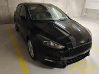 Second-hand Ford Focus ST 250 CP (183 kW) 2017 Negru Hatchback