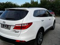 Second-hand Hyundai Grand Santa Fe 200 CP (147 kW) 2015 Culoarealb SUV