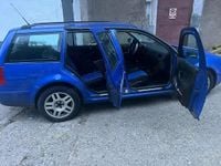 Second-hand VW Bora 140 CP (102 kW) 2001 Albastru Berlinǎ