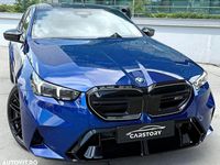 Nouă BMW M5 Shadowline 585 CP (430 kW) 2025 Albastru Berlinǎ