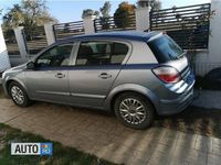 Second-hand Opel Astra 90 CP (66 kW) 2004 Argintiu Hatchback