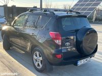 second-hand Toyota RAV4 2.2 D-4D Luxury