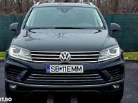 Second-hand VW Touareg Terrain Tech 262 CP (192 kW) 2015 Culoarenegru SUV
