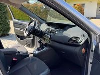 Second-hand Renault Scénic III 125 CP (91 kW) 2012 Argintiu Monovolum