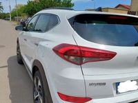 second-hand Hyundai Tucson 2.0 CRDI 4WD 6AT Luxury Pack+