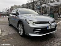 Second-hand VW Golf VIII Life 115 CP (84 kW) 2025 Culoaregri Hatchback