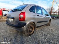 second-hand Citroën Xsara Picasso 1.6 Confort