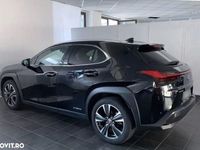 second-hand Lexus UX 250h 2.0L HEV 20H- (178 HP) 4X4 CVT Luxury