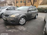 Second-hand Kia Ceed 90 CP (66 kW) 2011 Culoaregri Hatchback