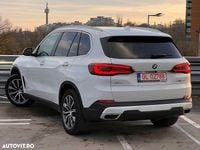 Second-hand BMW X5 Comfort Edition 286 CP (210 kW) 2021 Culoarealb SUV