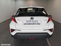 Second-hand Toyota C-HR 98 CP (72 kW) 2021 Culoarealb SUV