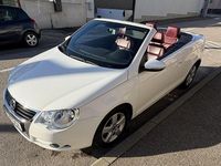 Second-hand VW Eos 140 CP (102 kW) 2008 Culoarealb Cabrio