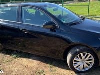 Second-hand Peugeot 308 Active 120 CP (88 kW) 2015 Culoarenegru Hatchback