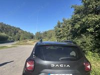 Second-hand Dacia Duster 100 CP (73 kW) 2023 Negru SUV