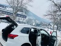 Second-hand Mitsubishi Outlander P-HEV 2016 Alb SUV