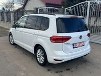 second-hand VW Touran 2.0 TDI DSG Highline