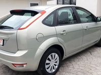 second-hand Ford Focus 1.6 benzina 2010 euro 5