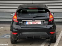 Second-hand Ford Fiesta 90 CP (66 kW) 2010 Culoarenegru Hatchback
