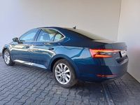 Second-hand Skoda Superb Ambition 150 CP (110 kW) 2022 Albastru mediu  normal
