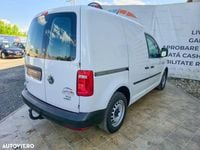 Second-hand VW Caddy 102 CP (75 kW) 2016 Alb Monovolum