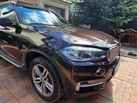 Second-hand BMW X5 313 CP (230 kW) 2016 Culoaremaro SUV