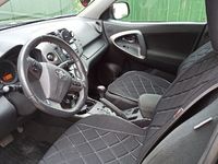 second-hand Toyota RAV4 2012,4x4,primul proprietar, automata, benzina 150.000km