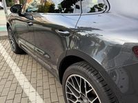 Second-hand Porsche Macan 258 CP (189 kW) 2017 Culoaregri SUV