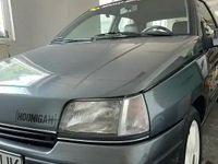 Second-hand Renault Clio 90 CP (66 kW) 1992 Hatchback