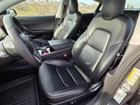 Second-hand Tesla Model 3 350 kW (476 CP) 2020 Culoaregri Berlinǎ