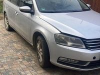 Second-hand VW Passat 105 CP (77 kW) 2011 Culoareargint Break