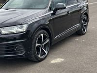 Second-hand Audi Q7 S-Line 286 CP (210 kW) 2019 Negru SUV