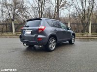 second-hand Toyota RAV4 2.2L D-CAT A/T Executive