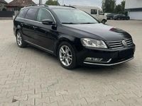 Second-hand VW Passat Highline 140 CP (102 kW) 2012 Culoarenegru Break
