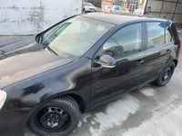 Second-hand VW Golf V 105 CP (77 kW) 2004 Hatchback