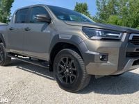 Nouă Toyota HiLux Edition 204 CP (150 kW) 2025 Verde Pickup