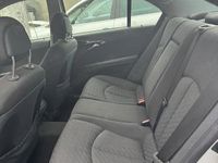 Second-hand Mercedes 200 140 CP (102 kW) 2004 Berlinǎ