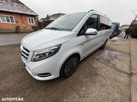 Second-hand Mercedes V250 190 CP (139 kW) 2016 Culoarealb Monovolum